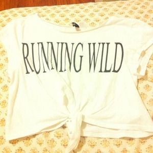 🎅H&M "Running Wild" Crop Top