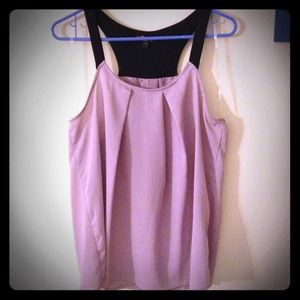 💥SOLD💥Lavender and black top
