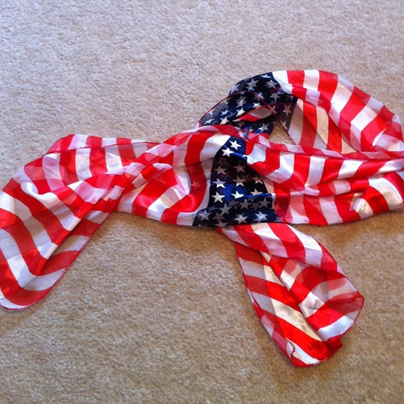 💢💢SOLD💢💢American flag scarf! - Picture 2 of 2