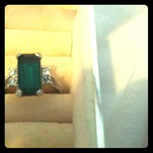 Emerald Ring