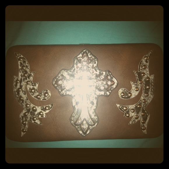Brand new boutique wallet!