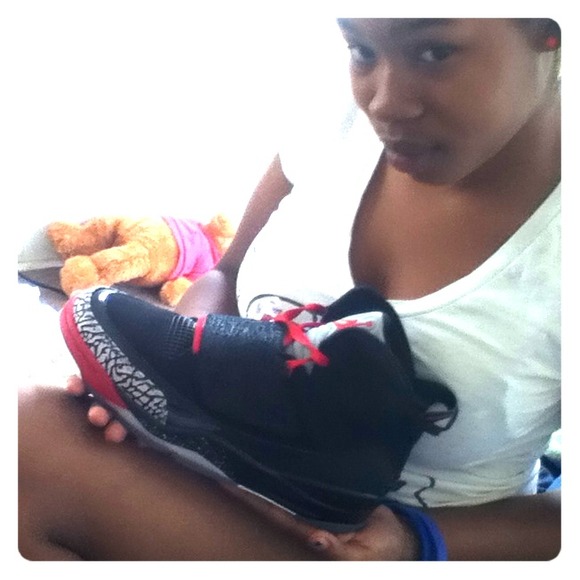 Band new pair of Jordan... Never been worn. - Picture 1 of 2