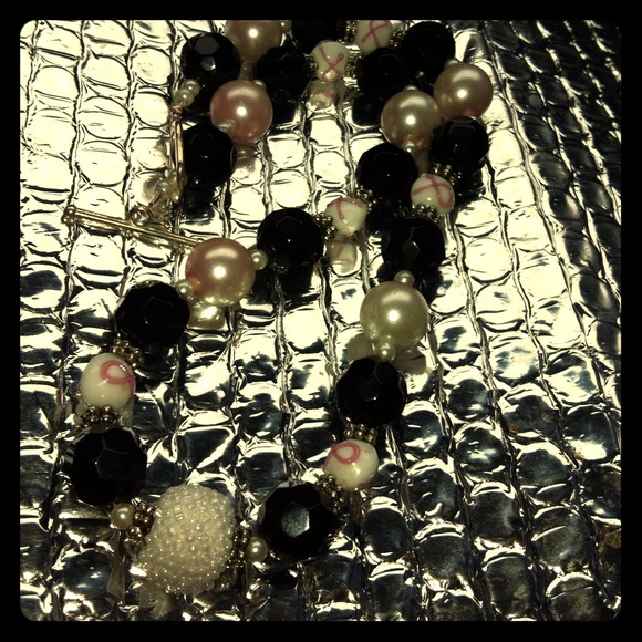 Beautiful Pearl and Bead necklace
