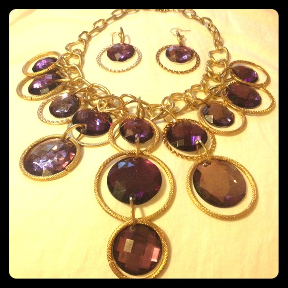 BUNDLE for @lliberty jewelry set and jeans
