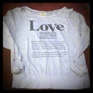 Cute LOVE top 💗💗💗