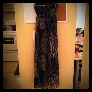 ✨Reserved @nateliev90✨Black and Animal print dress