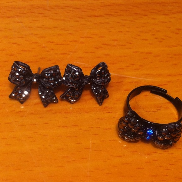 Bundle! bow earrings and ring+ notes earrings