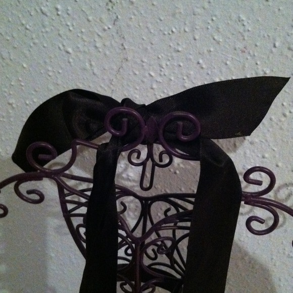Satin Ribbon Necklace - Picture 2 of 4