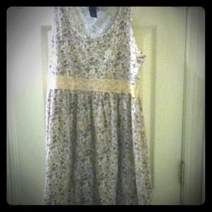 Sleeveless Floral Dress
