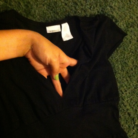 SOLD V-Neck Tunic - Picture 2 of 4