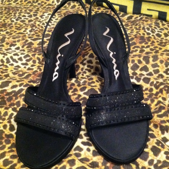 Nina heels - Picture 1 of 4