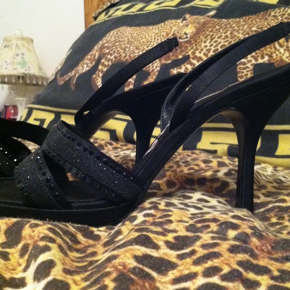 Nina heels - Picture 2 of 4