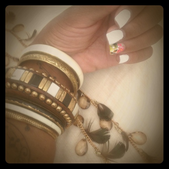 Bracelets and neckwear