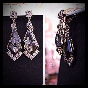 Krishna Earrings by Jewelmint