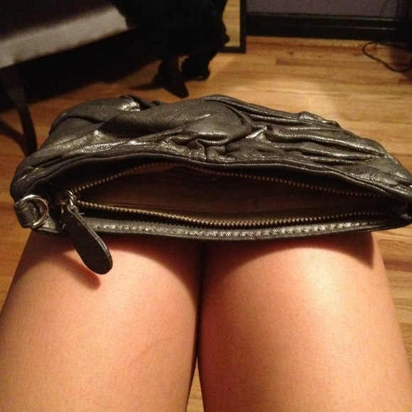 handbag - Picture 3 of 3