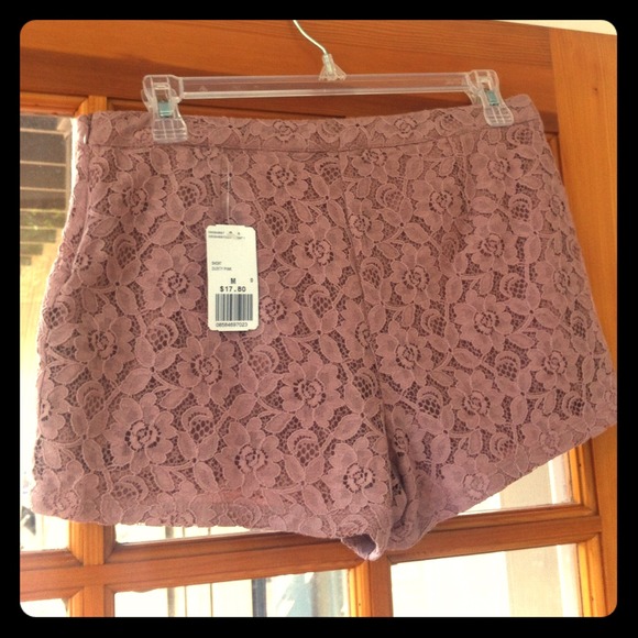 Forever 21 Lace Shorts NWT