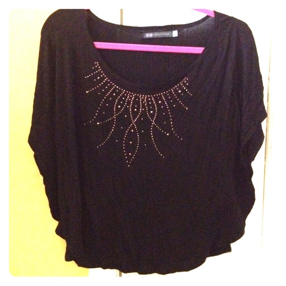 JET John Eshaya top. NWOT