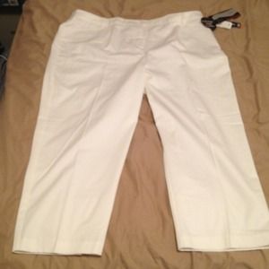 White Capri built in tummy control