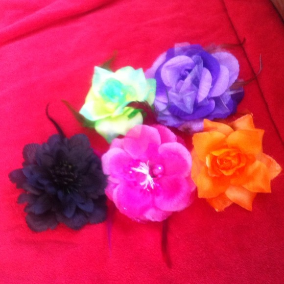 Hair flower  accessory bundle!!