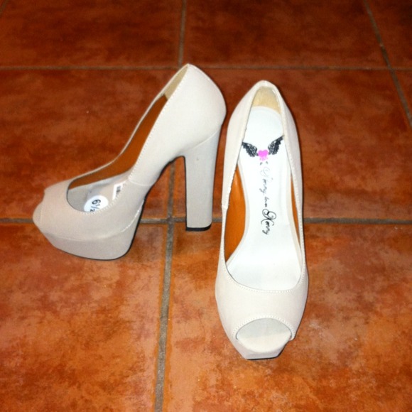Penny loves Kenny Shoes - ❌Sold❌REDUCED! Penny loves Kenny nude pumps