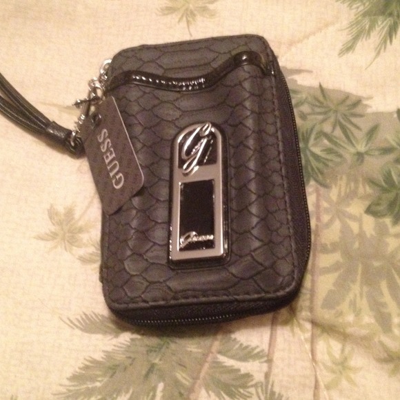 Guess wristlet