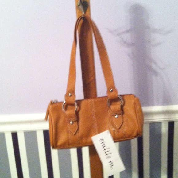 Tan Purse - Picture 1 of 1
