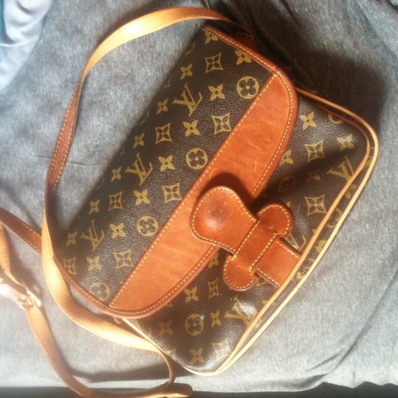 Vintage 1990s Louis VUITTON Brown Monogram Canvas Handbag