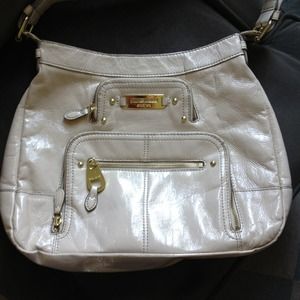 RESERVE @cynthiabreuer Nine West Shoulder Purse