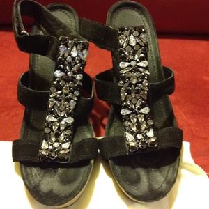 Suede wedge