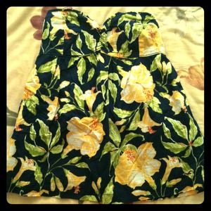RESERVED Hollister floral strapless top