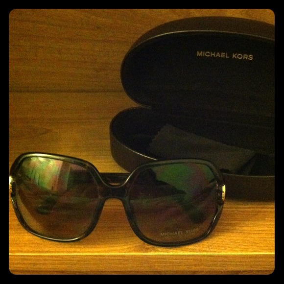 Michael Kors Accessories - RESERVED Michael kors pippa sunglass