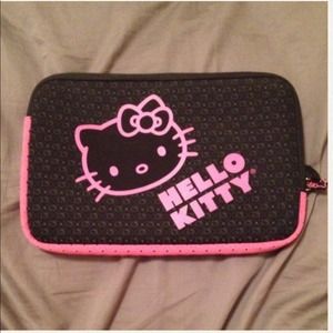✨RESERVED✨for @bobmont NEW-hello kitty iPad case!!