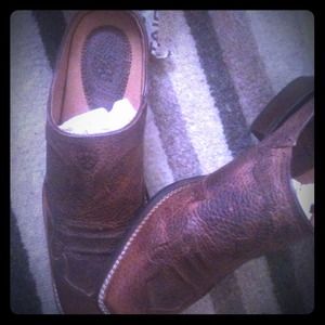 Women's Leather Clog