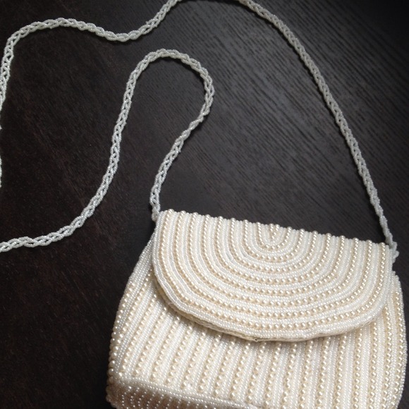 *Reserve*gorgeous cross body purse/clutch