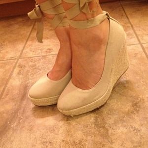 ❌SOLD❌Wedges