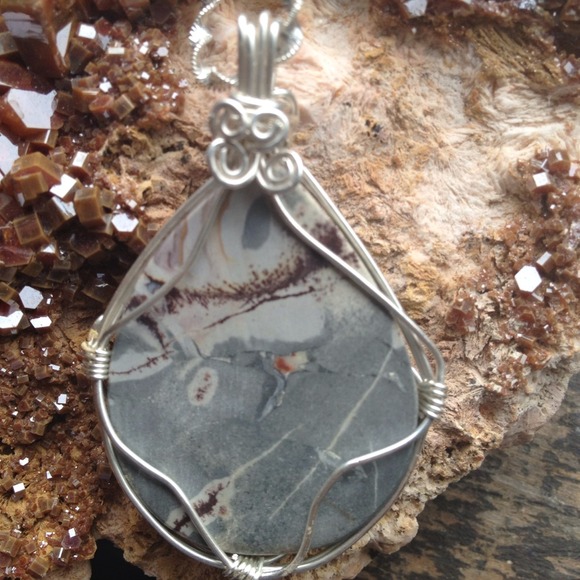 SOLD...Mexican gemstone and garnet in sterling - Picture 3 of 4