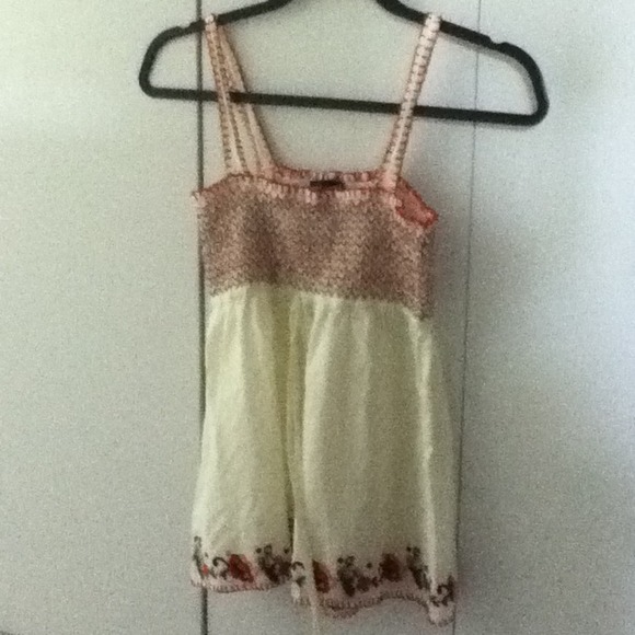 Cream , red, purple, and green top! - Picture 1 of 3