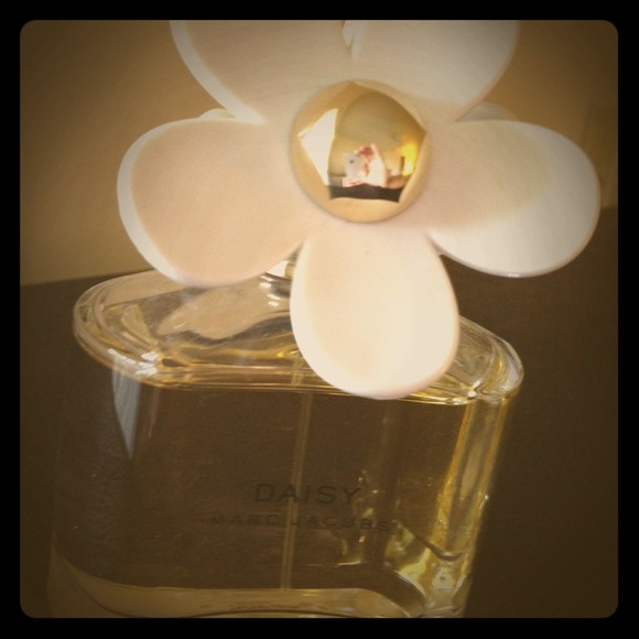 Marc Jacobs Daisy Perfume