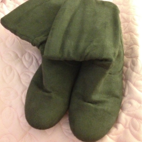 Short boots