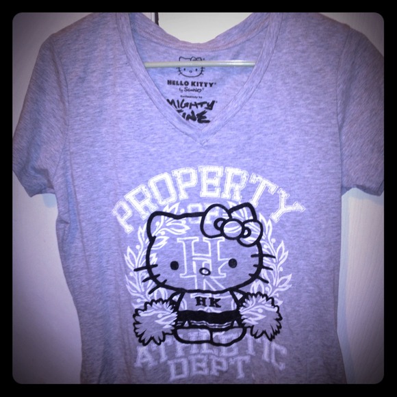 Hello Kitty Tshirt