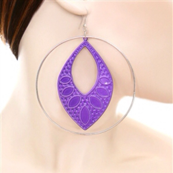 New! Hoop and colorful design earrings - Picture 2 of 2
