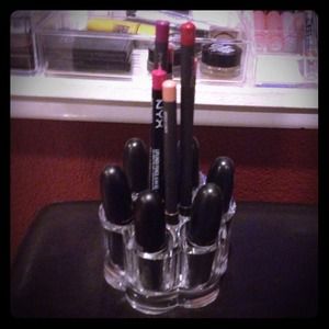acrylic lipstick holder and 2 9section