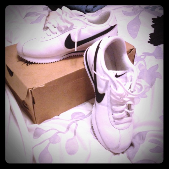 Only worn once Nike g nikes