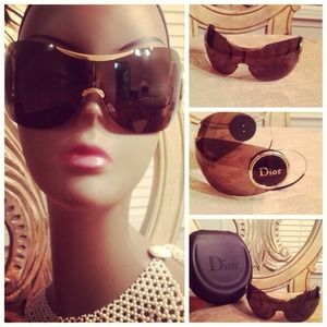 Dior Accessories - Christian Dior Wrap Around Sunglasses. Dior Accessories - Christian Dior Wrap Around Sunglasses.
