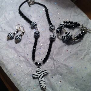3 piece jewelry set- zebra inspired!