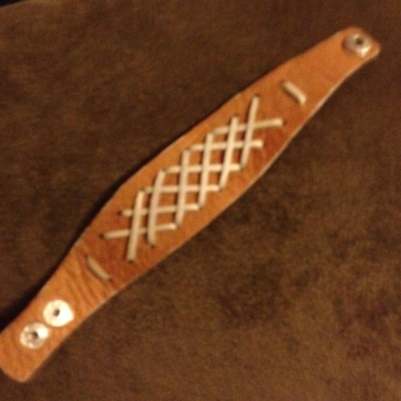 Bracelet - Picture 2 of 2