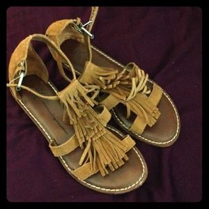 AE brown sandals!