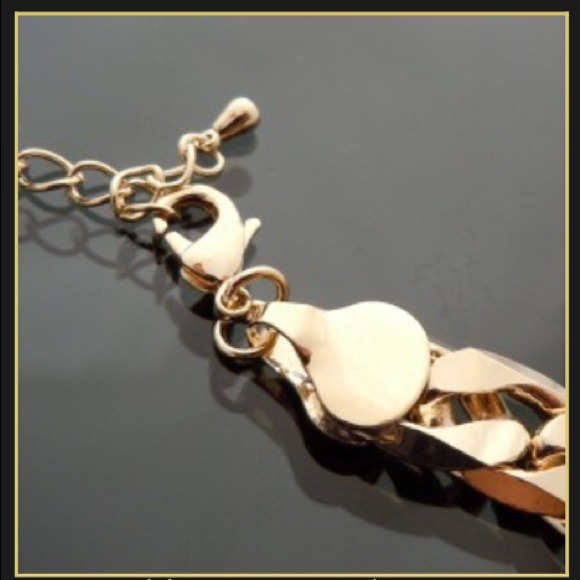 Chain-SOLD - Picture 4 of 4