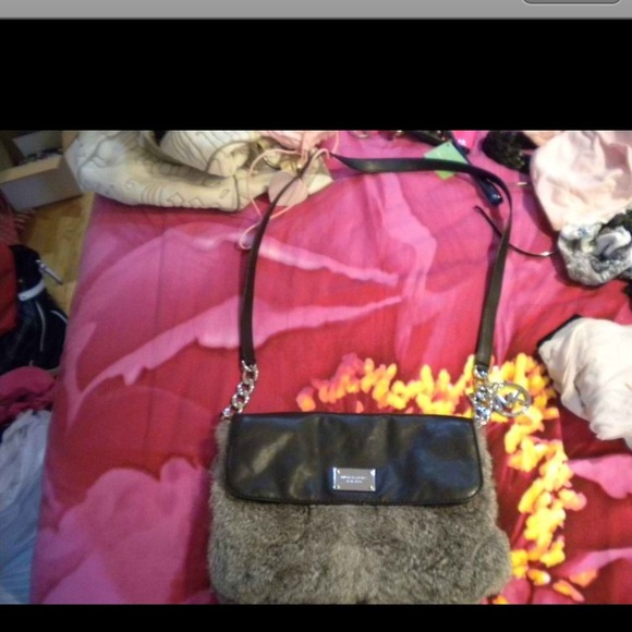 Michael kors fur and leather bag