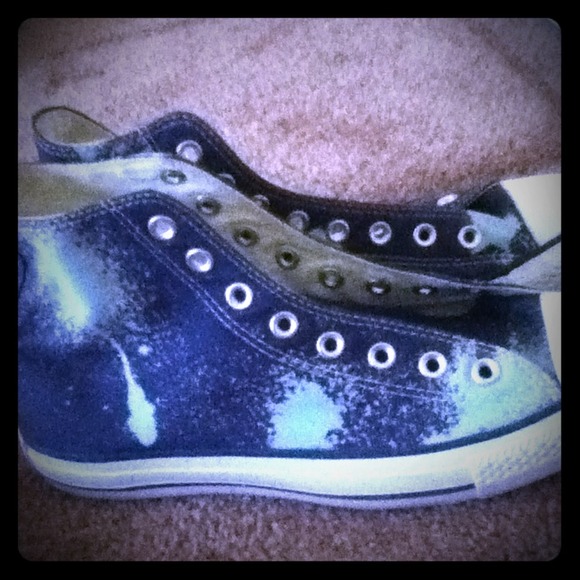 Blue high top chuck taylors